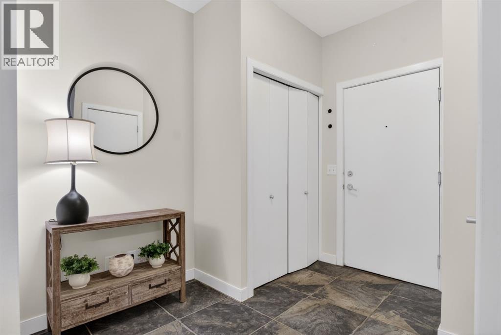 Apartment for Sale in 106, 2420 34 Avenue SW|Calgary, Alberta T2T2C8 2