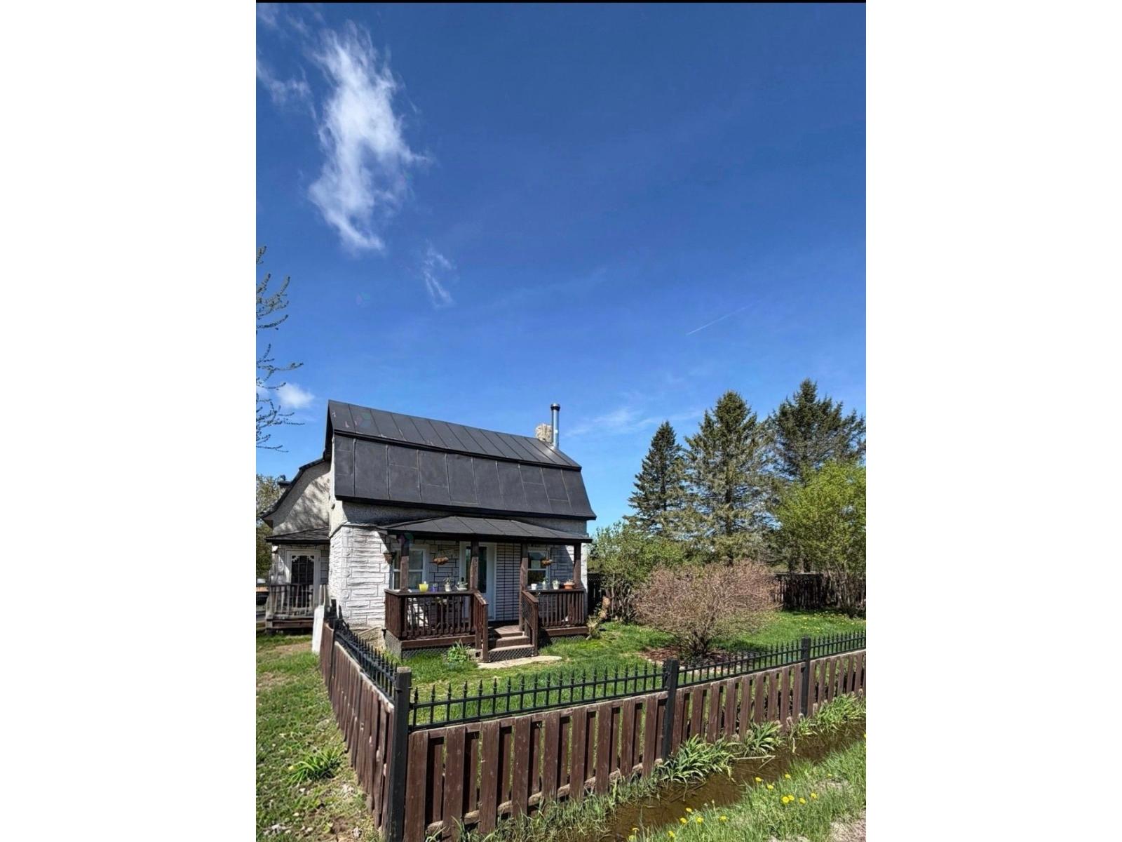 5901 1er rang Ste-Cécile, Saint-Félix-de-Valois, Quebec J0K2M0