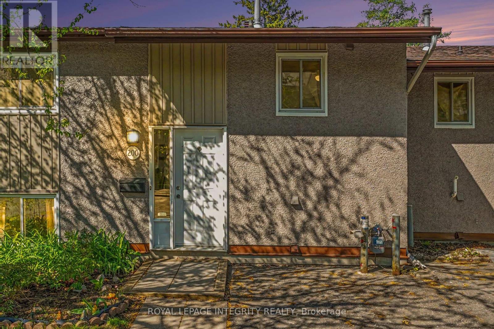 Property-image
