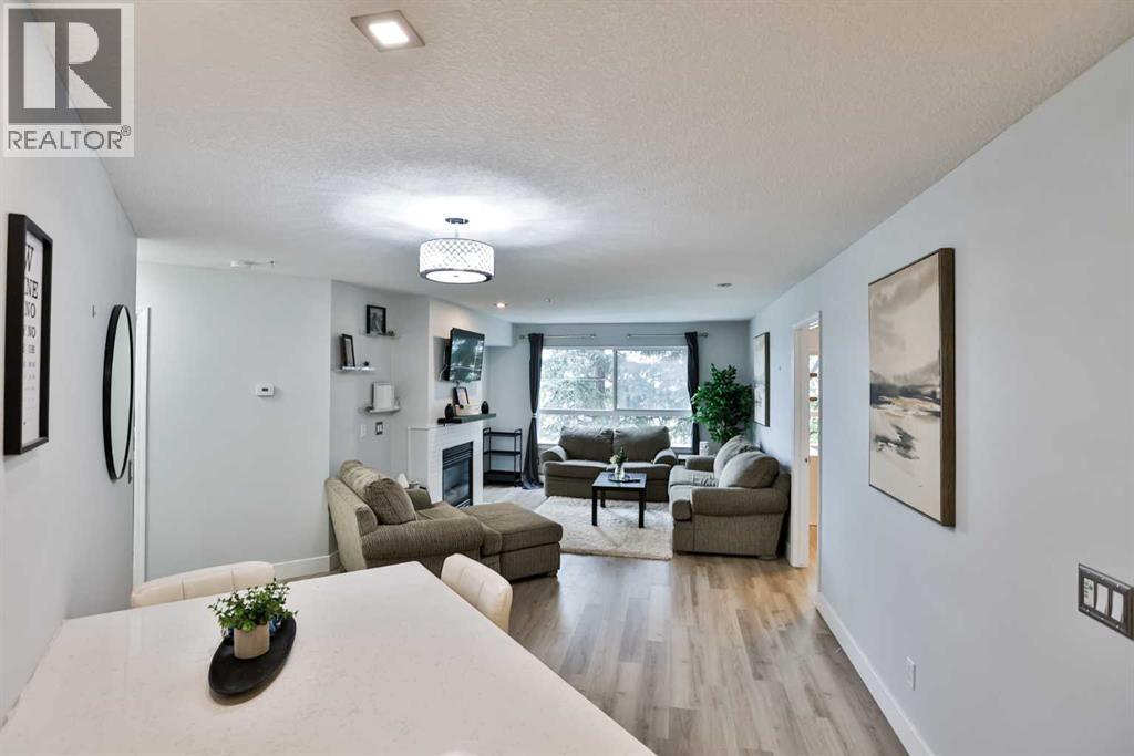 Apartment for Sale in 211, 5115 Richard Road SW|Calgary, Alberta T3E7M7 5