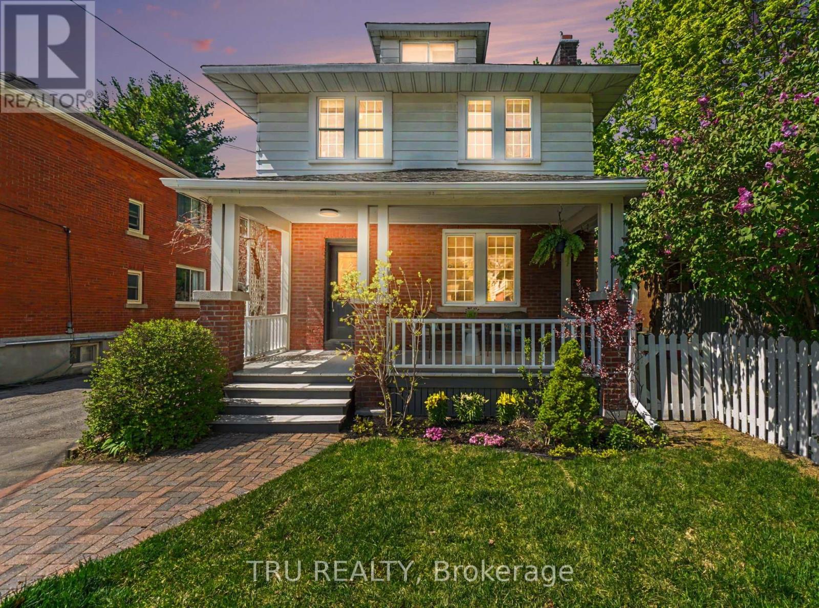 property-image