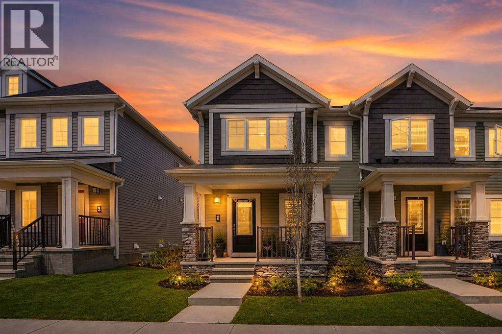 Row / Townhouse for Sale in 60 Cityside Grove NE|Calgary, Alberta T3N1C9