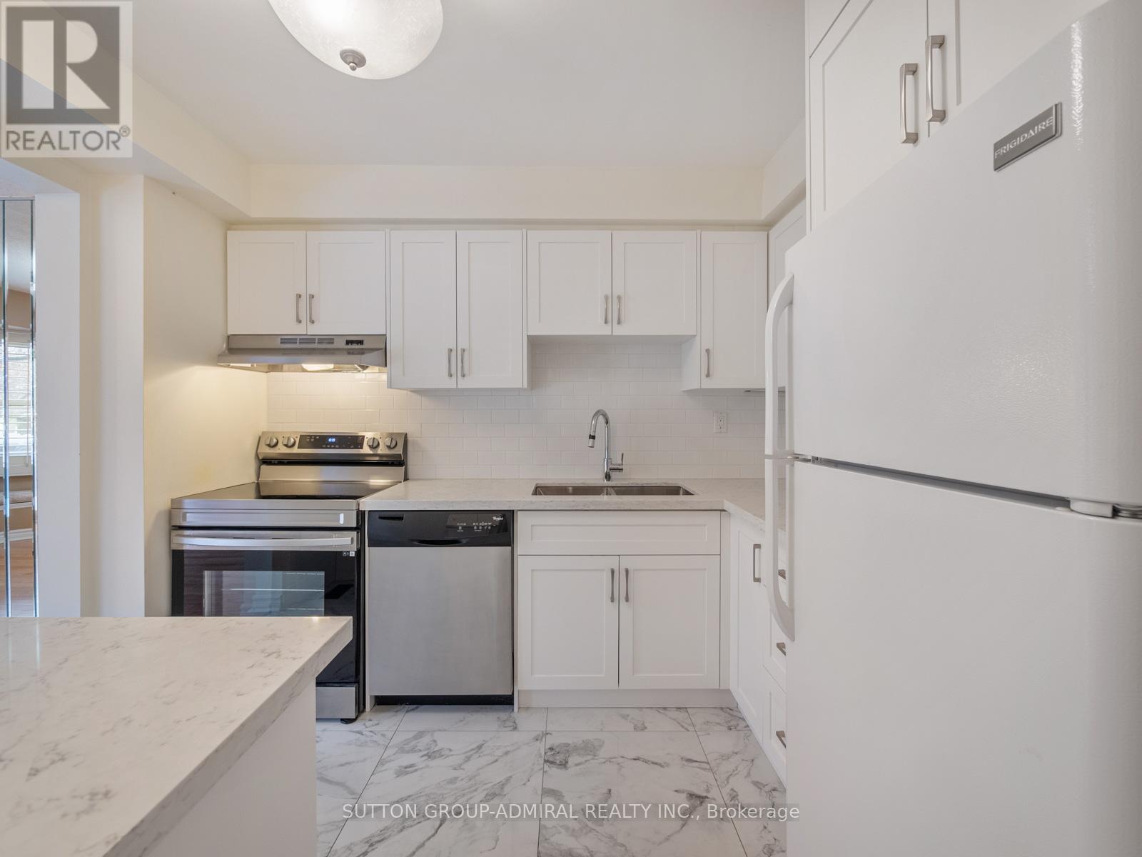 Row / Townhouse for Sale in #60 - 385 THE EAST MALL|Toronto (Islington-City Centre West), Ontario M9B6J4 4