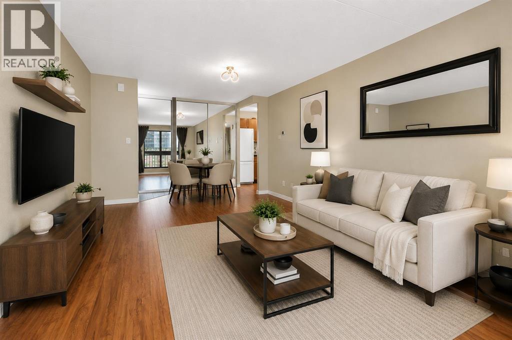 Apartment for Sale in 902, 735 12 Avenue SW|Calgary, Alberta T2R1J7 4
