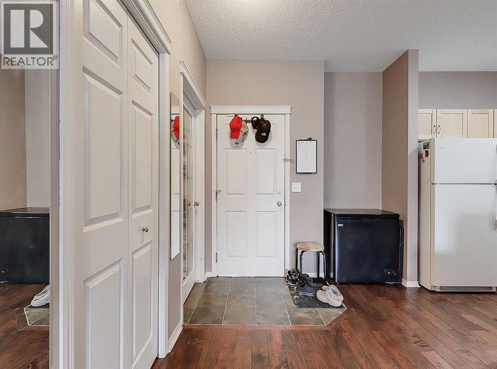 Apartment for Sale in 2313, 70 Panamount Drive NW|Calgary, Alberta T3K5Z1 2