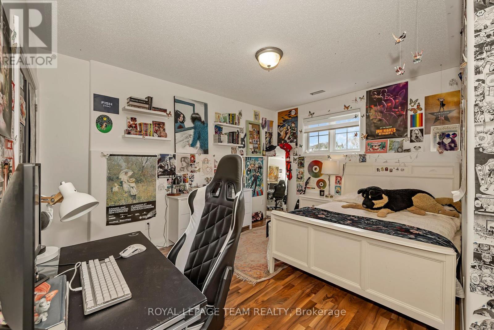 property-image