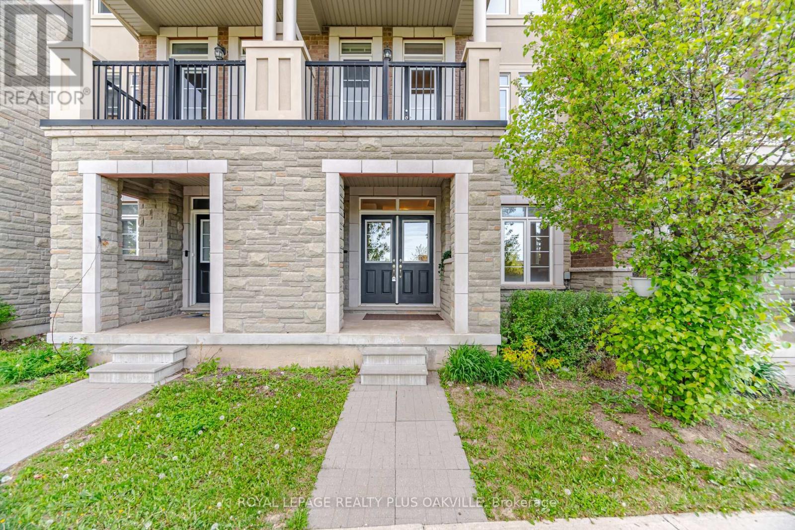 Row / Townhouse for Sale in 3030 GEORGE SAVAGE AVENUE|Oakville (GO Glenorchy), Ontario L6M0Z1 4