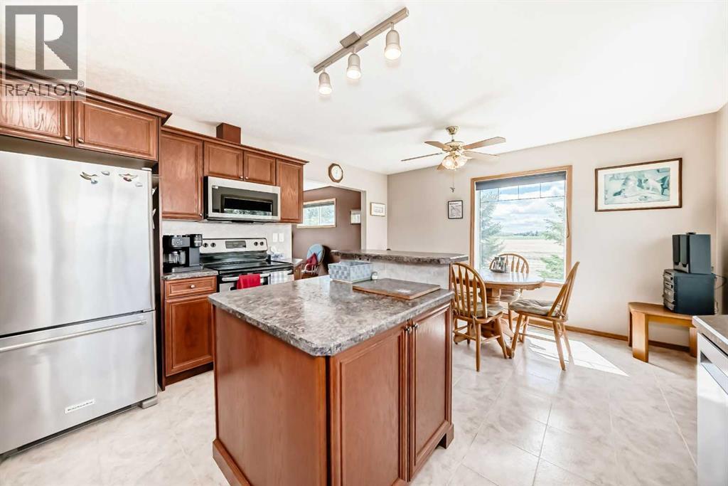 For sale: 34054 Range Road 15, Rural Red Deer County, Alberta