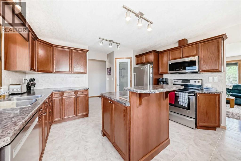 For sale: 34054 Range Road 15, Rural Red Deer County, Alberta