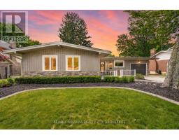 For sale: 15 CROSS HILL ROAD, Pelham (Fonthill), Ontario L3E0J3