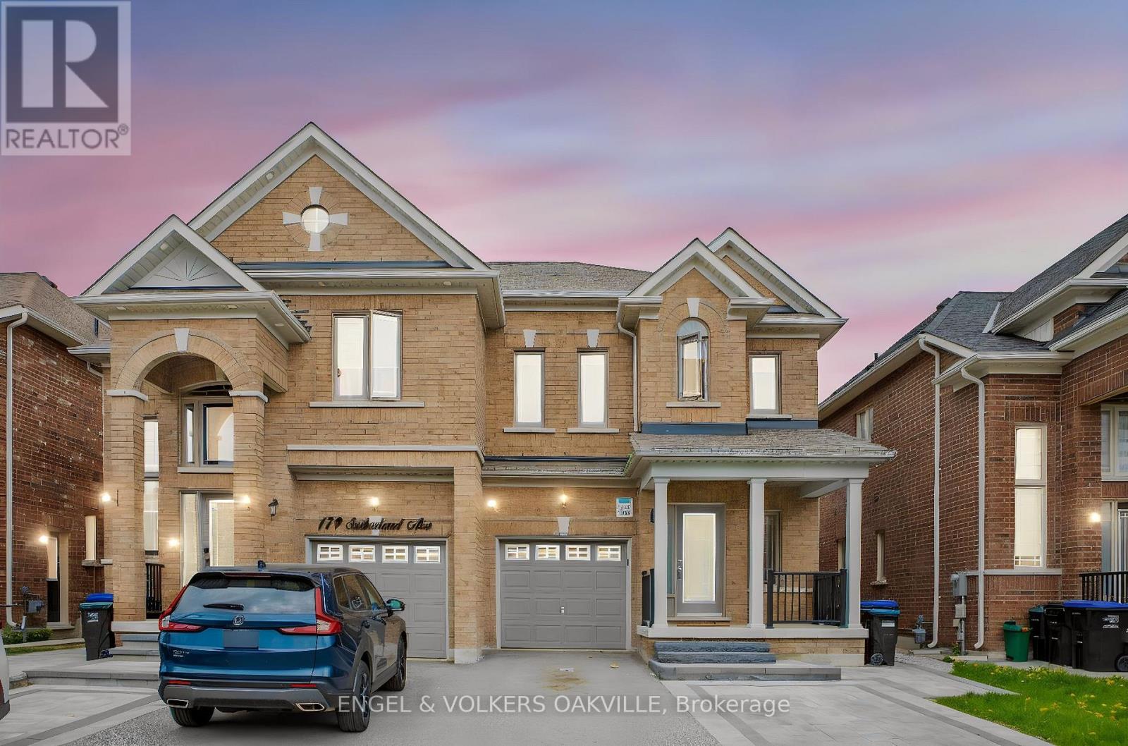 For sale: 183 SUTHERLAND AVENUE, Bradford West Gwillimbury
