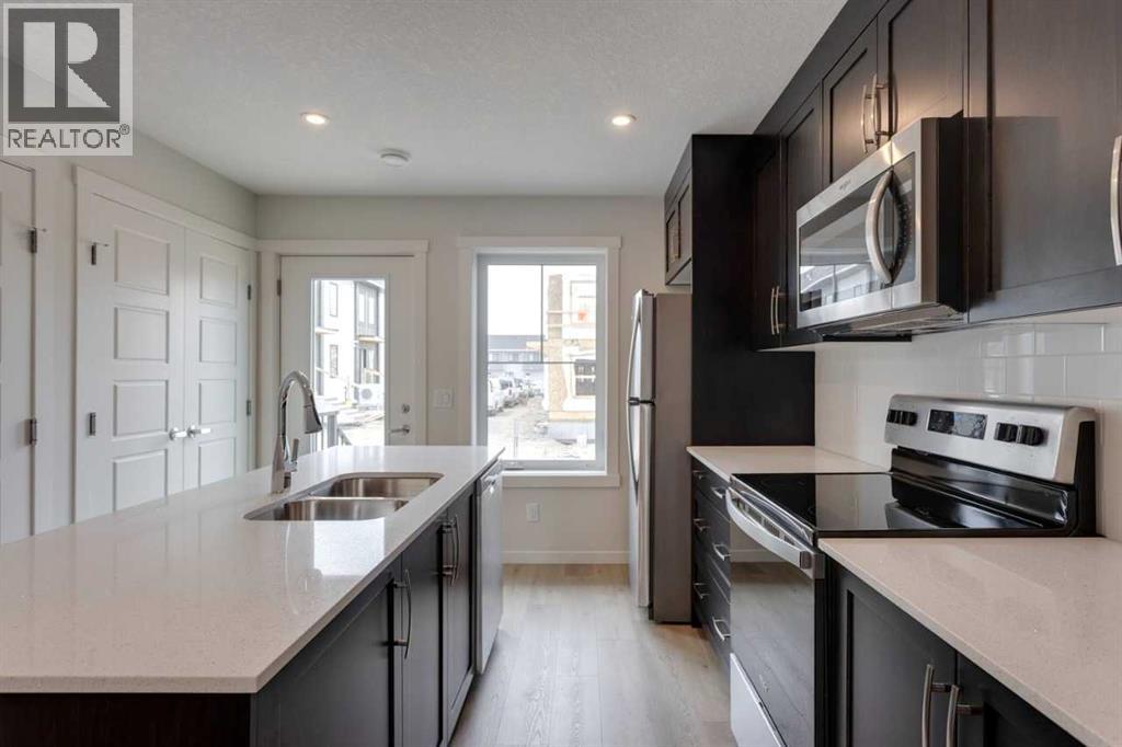 Row / Townhouse for Sale in 207, 40 Livingston Parade NE|Calgary, Alberta T4B3P6 5