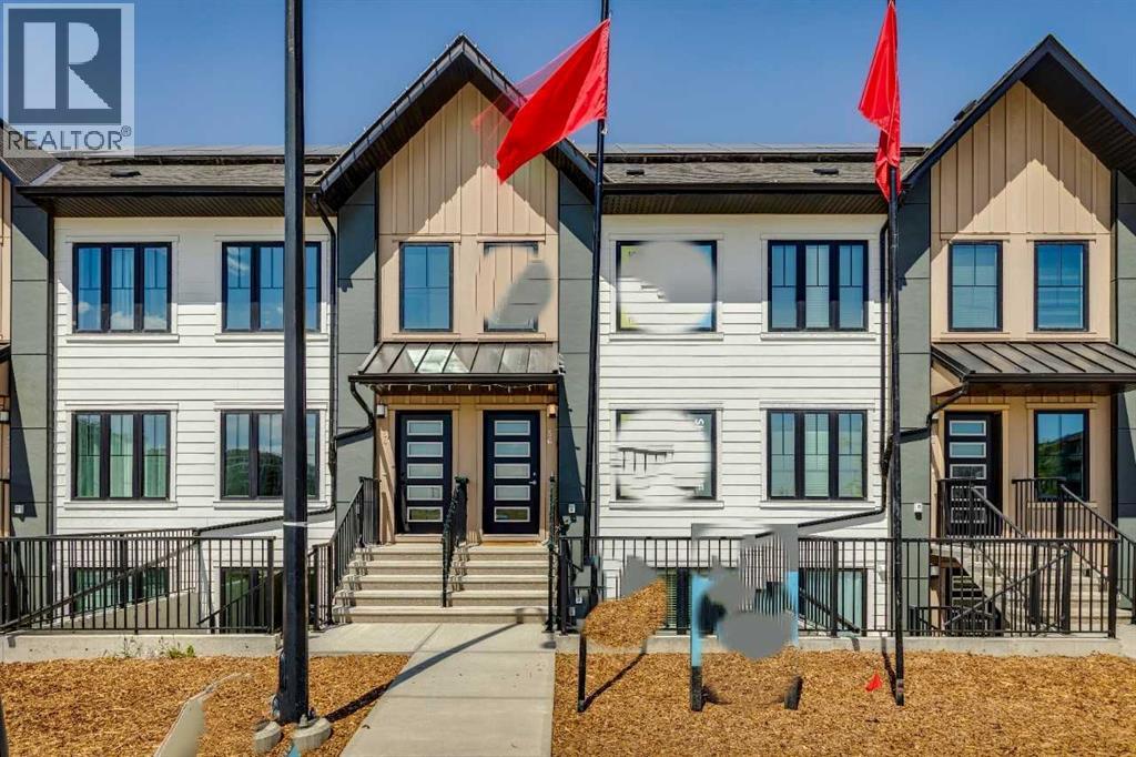 Row / Townhouse for Sale in 207, 40 Livingston Parade NE|Calgary, Alberta T4B3P6