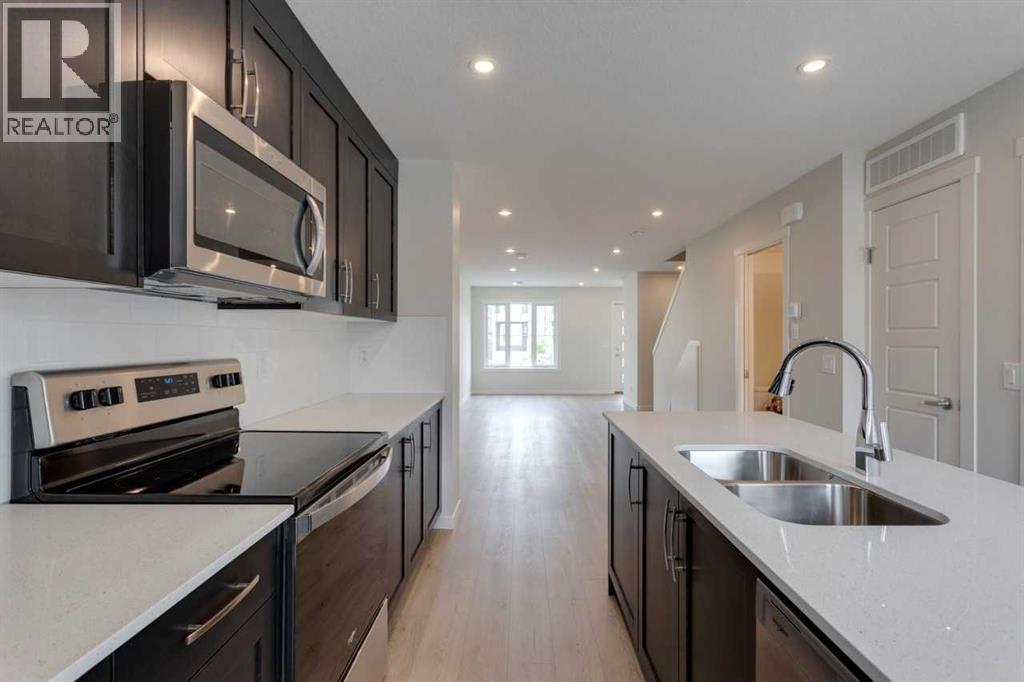 Row / Townhouse for Sale in 207, 40 Livingston Parade NE|Calgary, Alberta T4B3P6 4