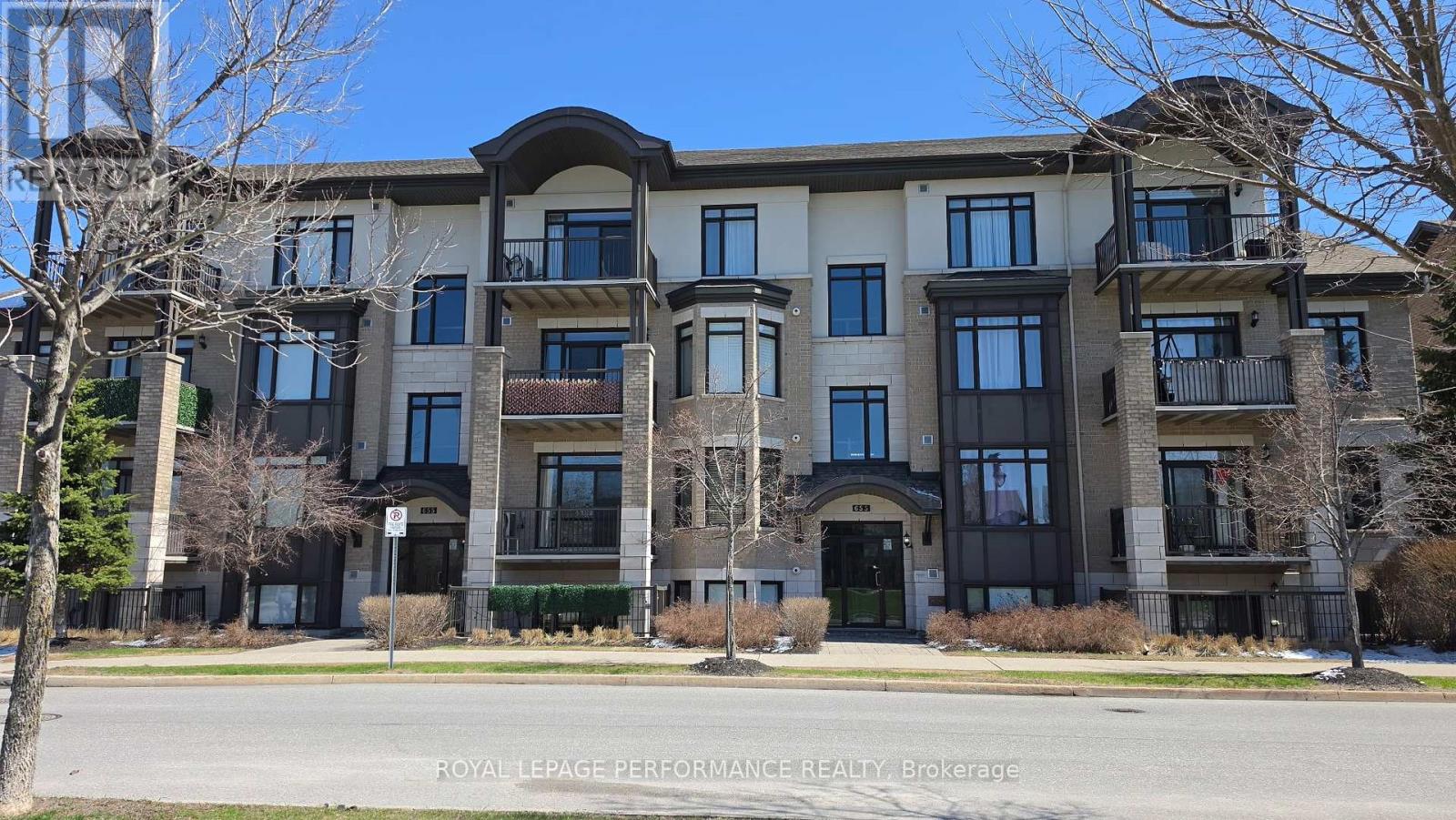 101 - 655 BEAUPARC PRIVATE, Ottawa, Ontario K1J0B6