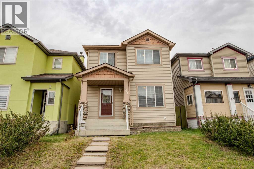 House for Sale in 161 Saddlecrest Close NE|Calgary, Alberta T3J5B6
