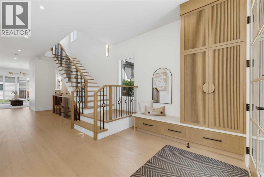 2032 52 Avenue SW, Calgary, Alberta T3E1K1 - A2314009 | REALTOR.ca