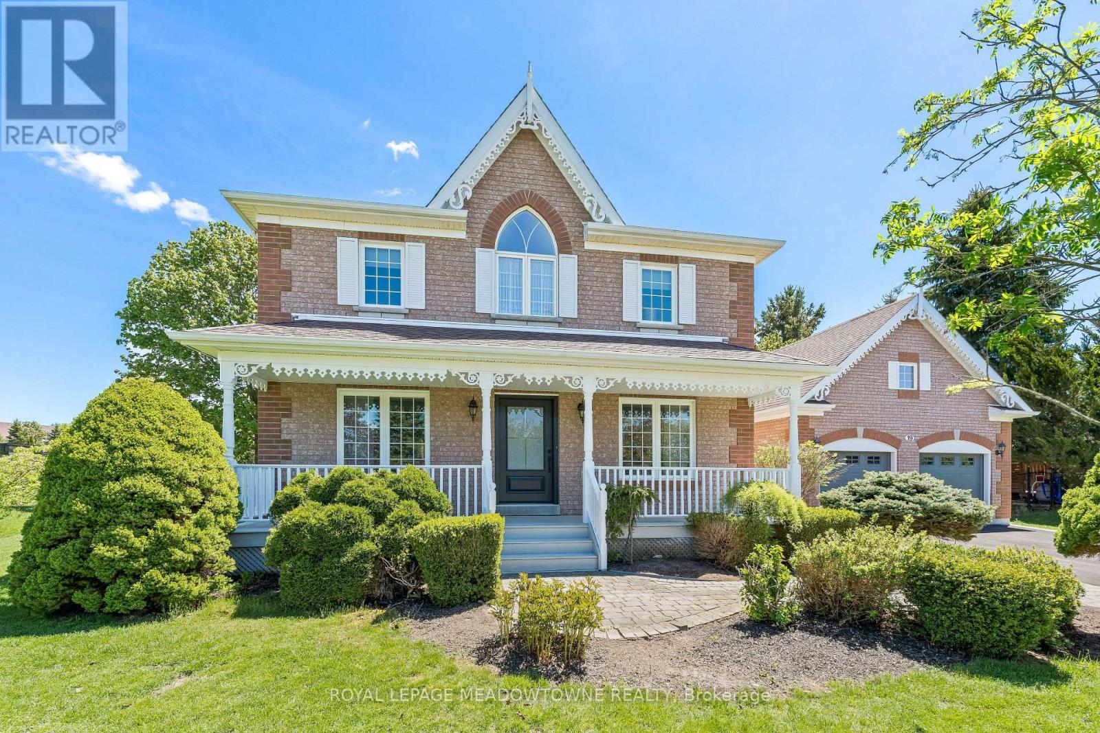 19 MCCULLOGH DRIVE