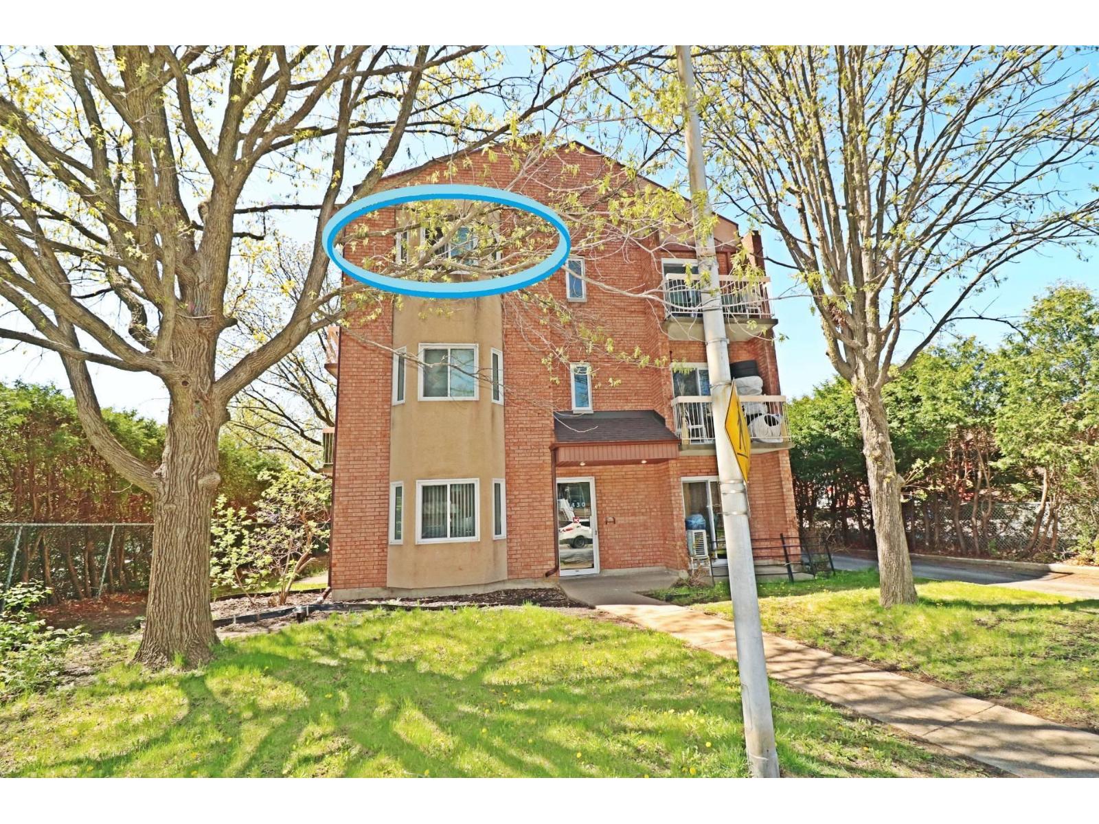 2430 Rue Bellerose, #6, Longueuil (Le Vieux-Longueuil), Quebec J4L4H9
