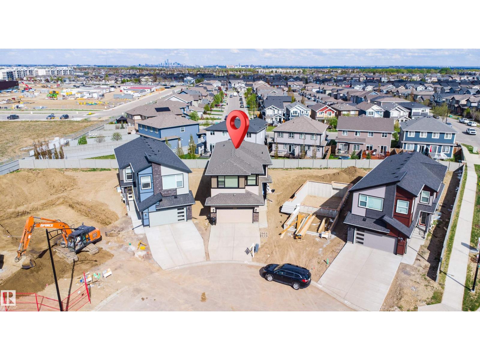 For sale: 22328 88 AV NW, Edmonton, Alberta T5T7Y3 - E4489581