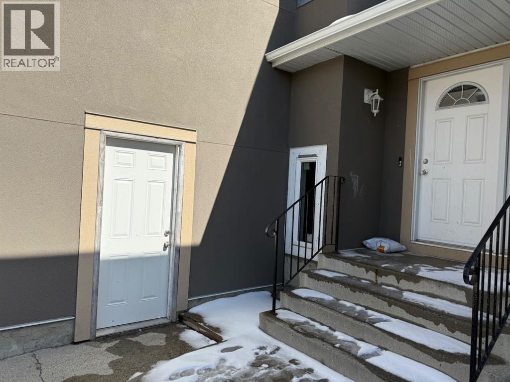 House for Sale in 830 Martindale Boulevard NE|Calgary, Alberta T3J4J8 3