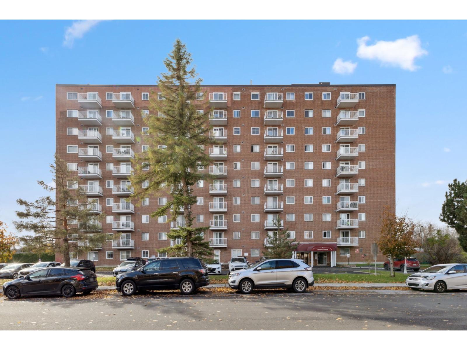 23 Rue de la Soeur-Jeanne-Marie-Chavoin, #716, Gatineau (Hull), Quebec J8Z1V9