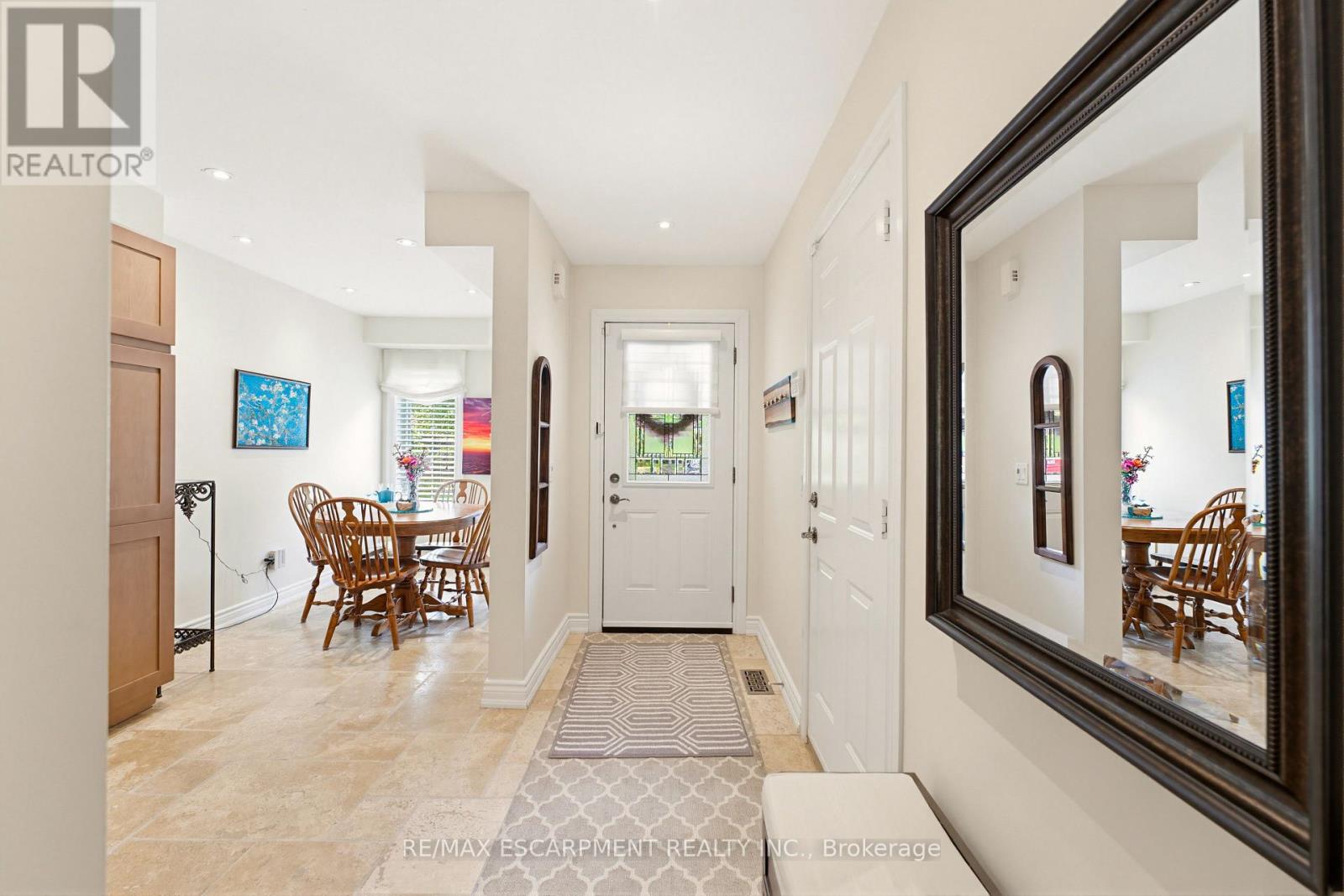 Row / Townhouse for Sale in 13 - 1735 THE COLLEGEWAY|Mississauga (Erin Mills), Ontario L5L3S7 5