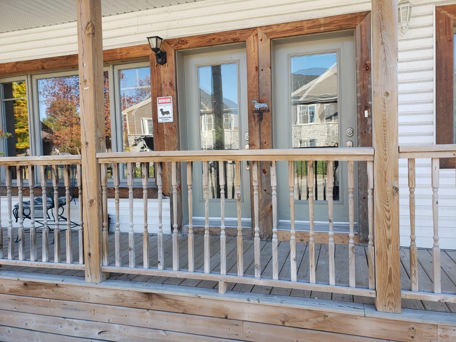 9895-9897 Rue St-Vincent, Mirabel, Quebec J7N2Y5