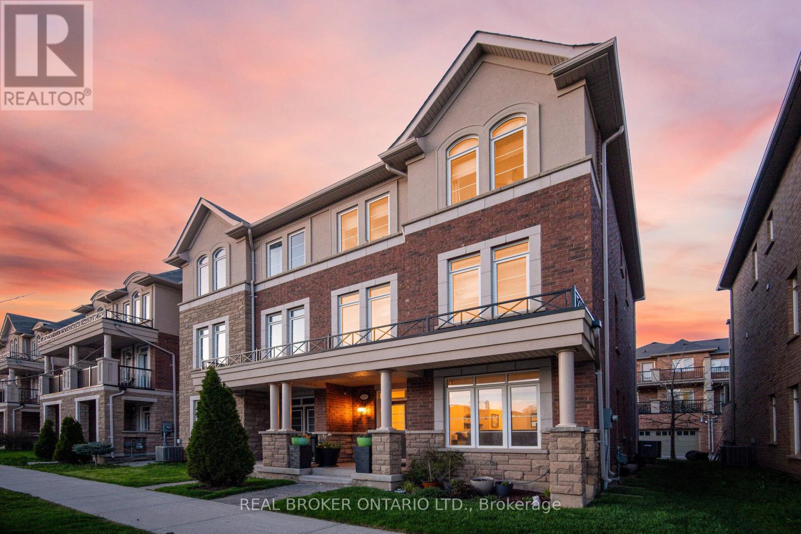 Row / Townhouse for Sale in 3077 PRESERVE DRIVE|Oakville (GO Glenorchy), Ontario L6M0W7 4