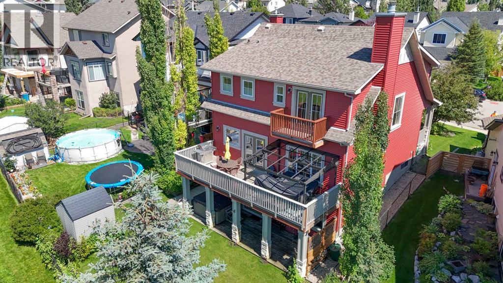 House for Sale in 122 Hidden Creek Heights NW|Calgary, Alberta T3A6K9 2