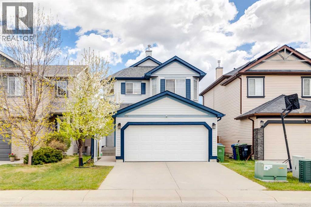 House for Sale in 324 Evermeadow Road SW|Calgary, Alberta T2Y4X2