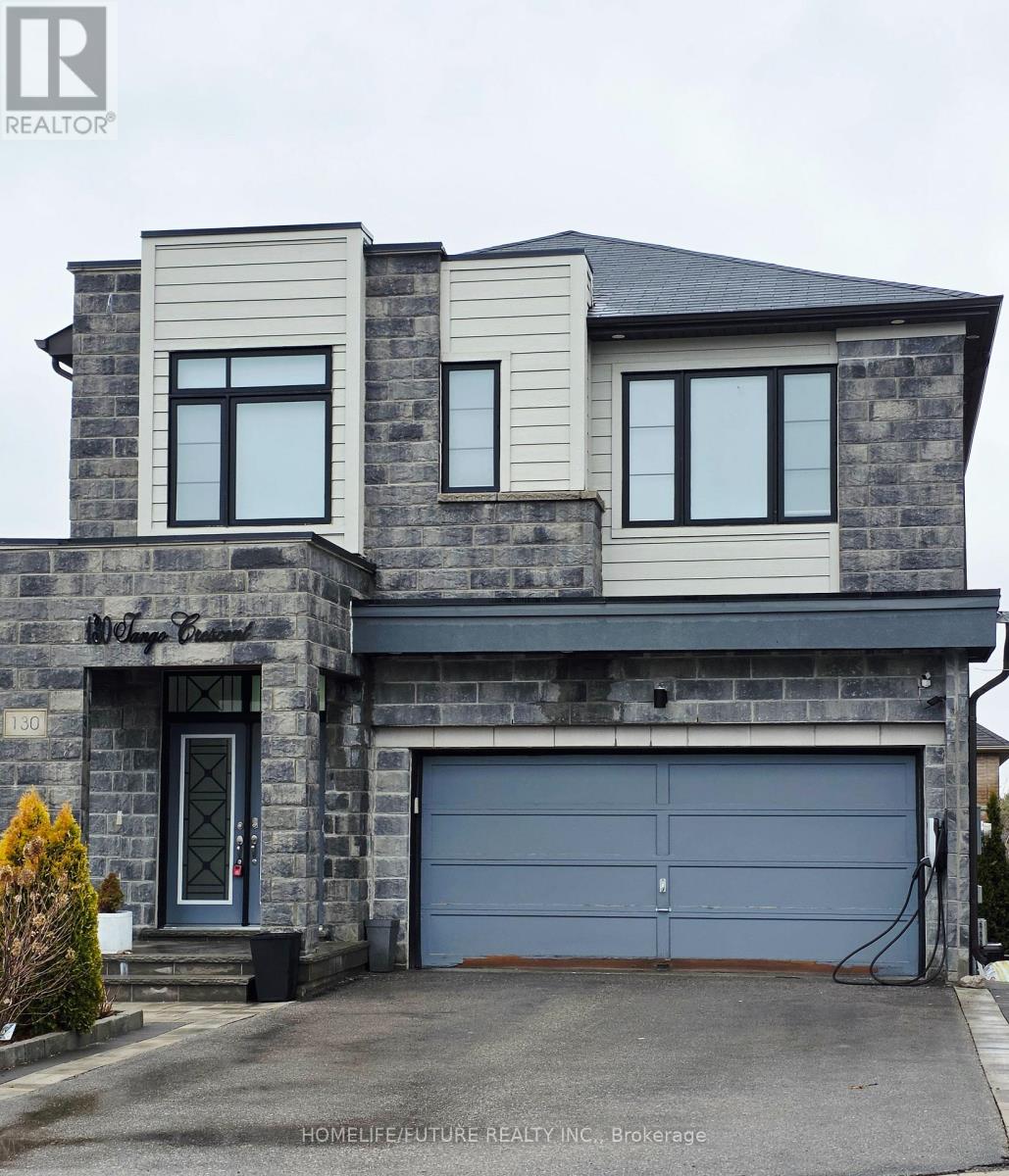 tamgoページ For sale: 130 TANGO CRESCENT, Newmarket (Woodland Hill), Ontario