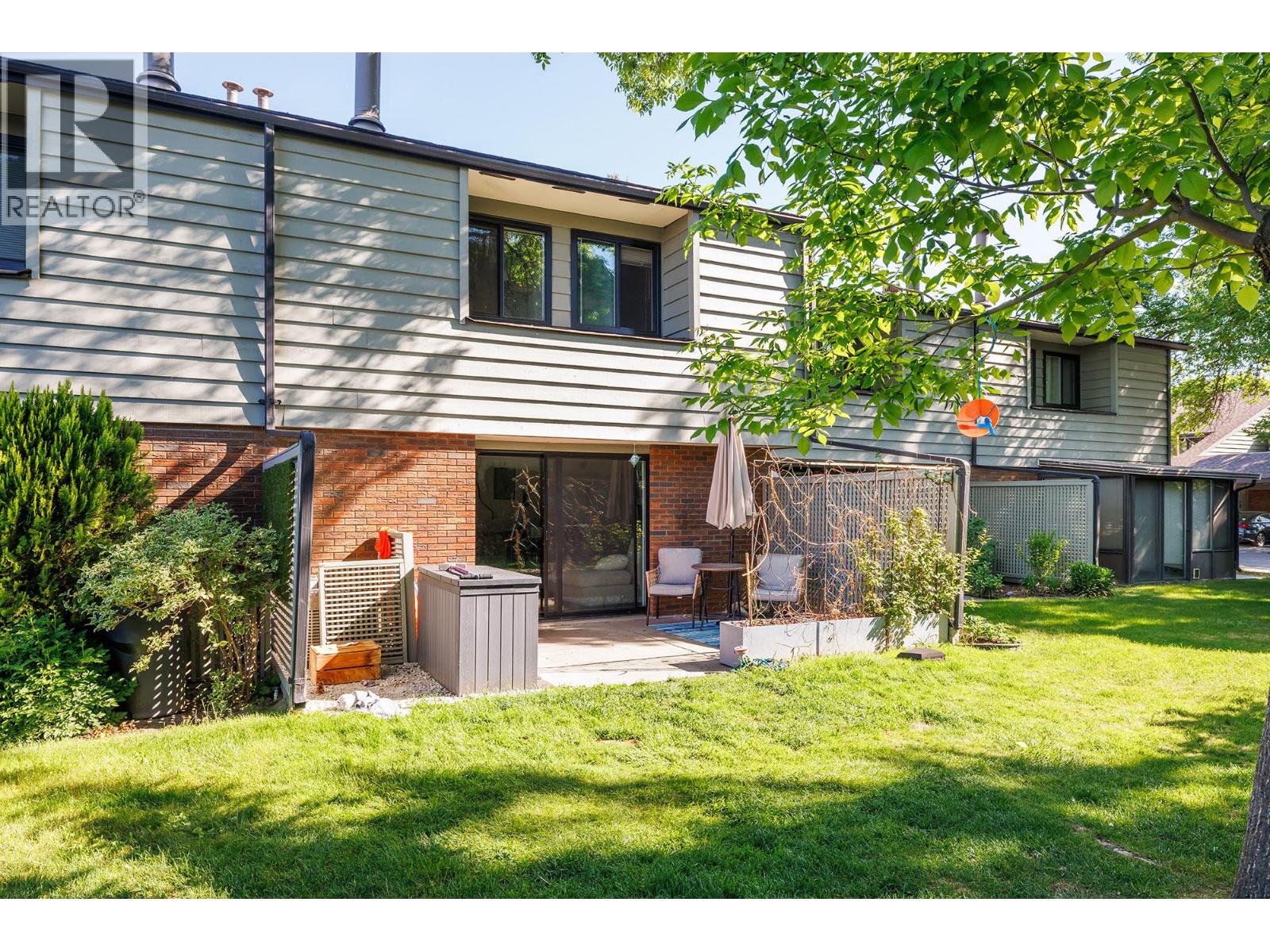 For sale: 1050 Springfield Road Unit# 132, Kelowna, British Columbia ...