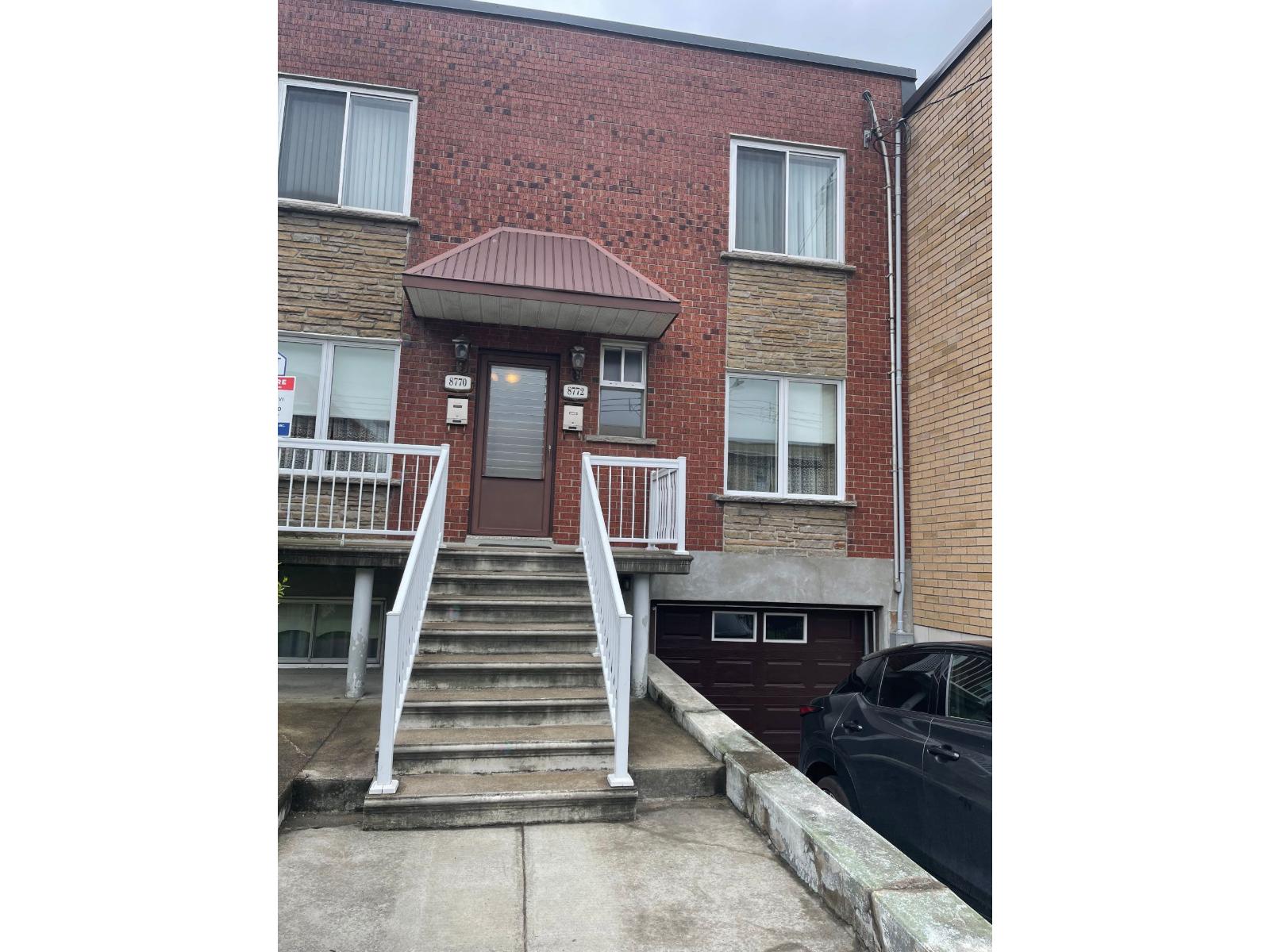 8770-8772 Rue Meunier, Montréal (Ahuntsic-Cartierville), Quebec H2N1V9