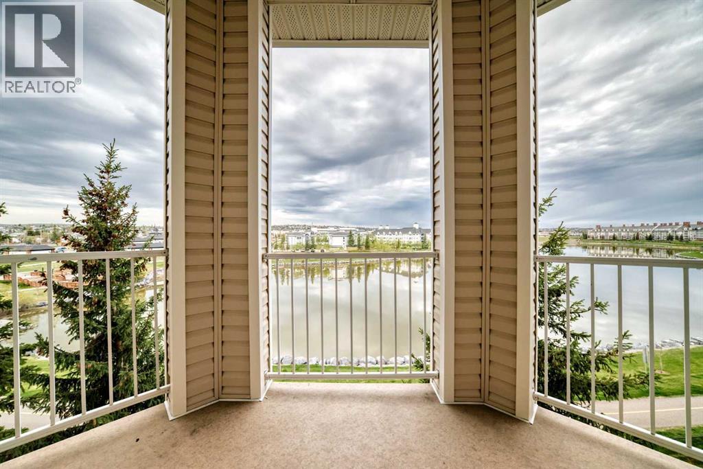 Apartment for Sale in 406, 16 Country Village Bay NE|Calgary, Alberta t3k5y9 5