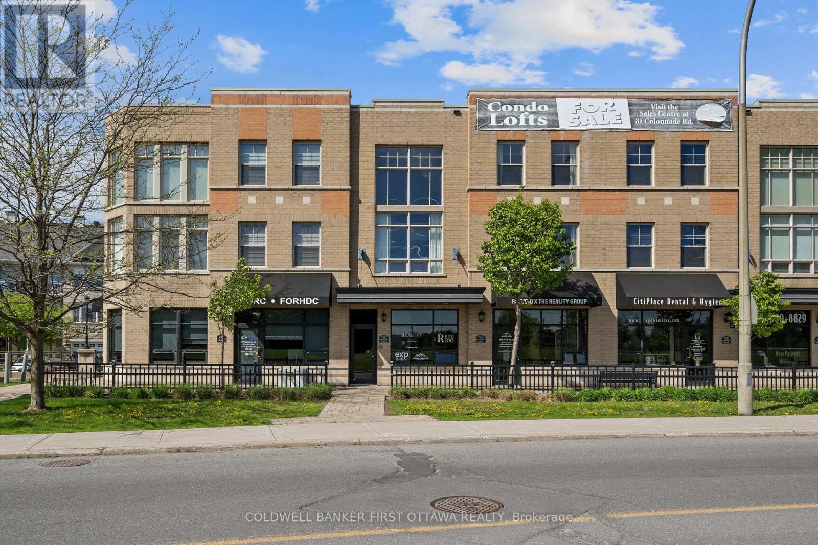 75C COLONNADE ROAD, Ottawa, Ontario K2E0A8