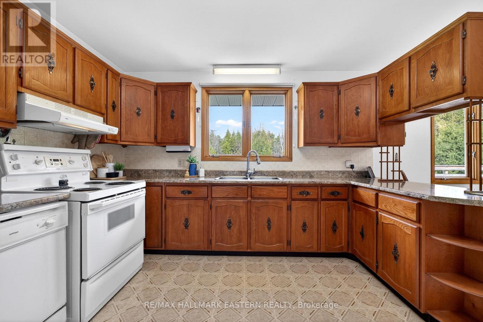 For sale: 147 SECOND LINE, Douro-Dummer, Ontario K0L2B0