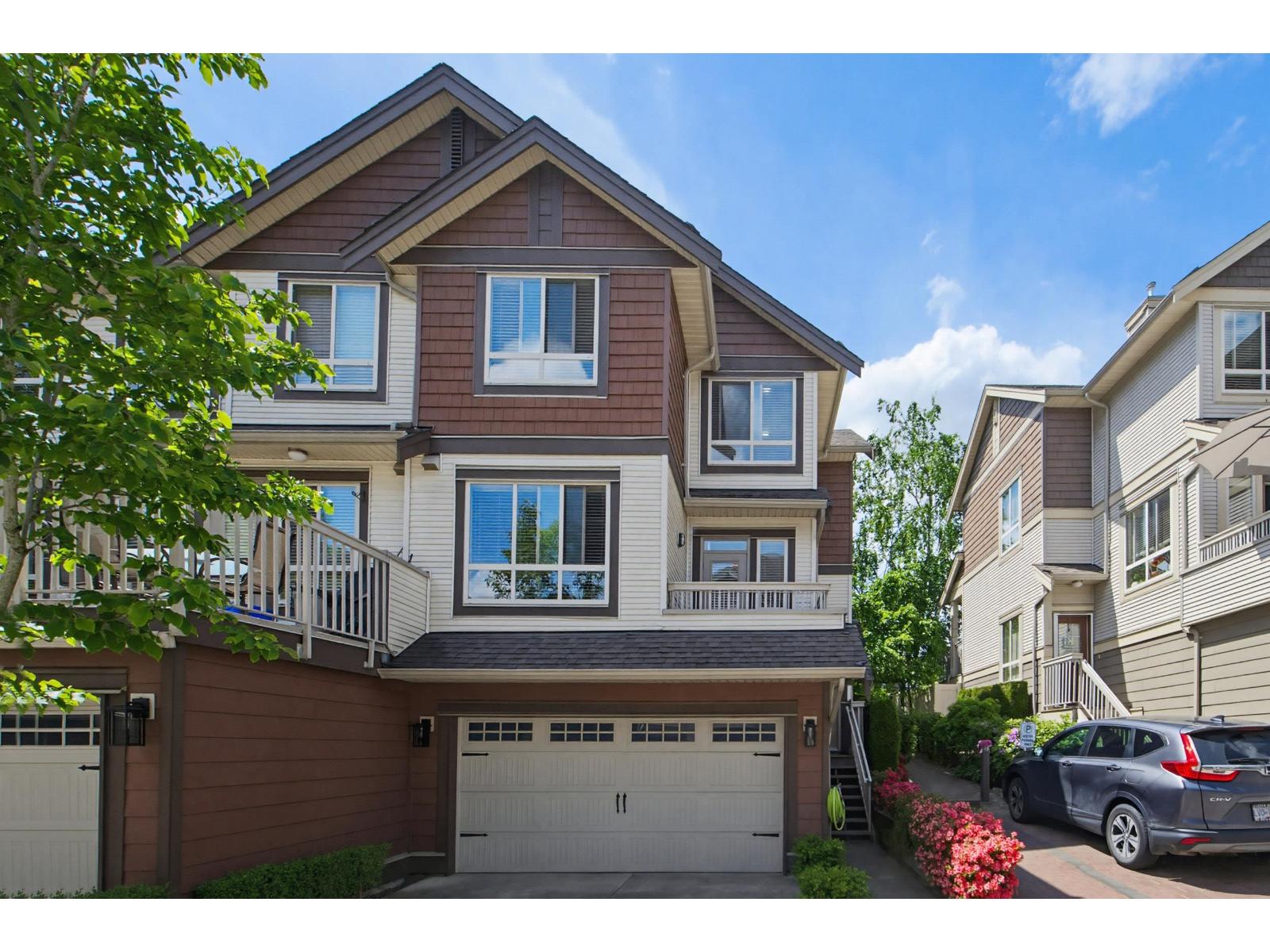 For sale: 15 19560 68 AVENUE, Surrey, British Columbia V4N5Y5