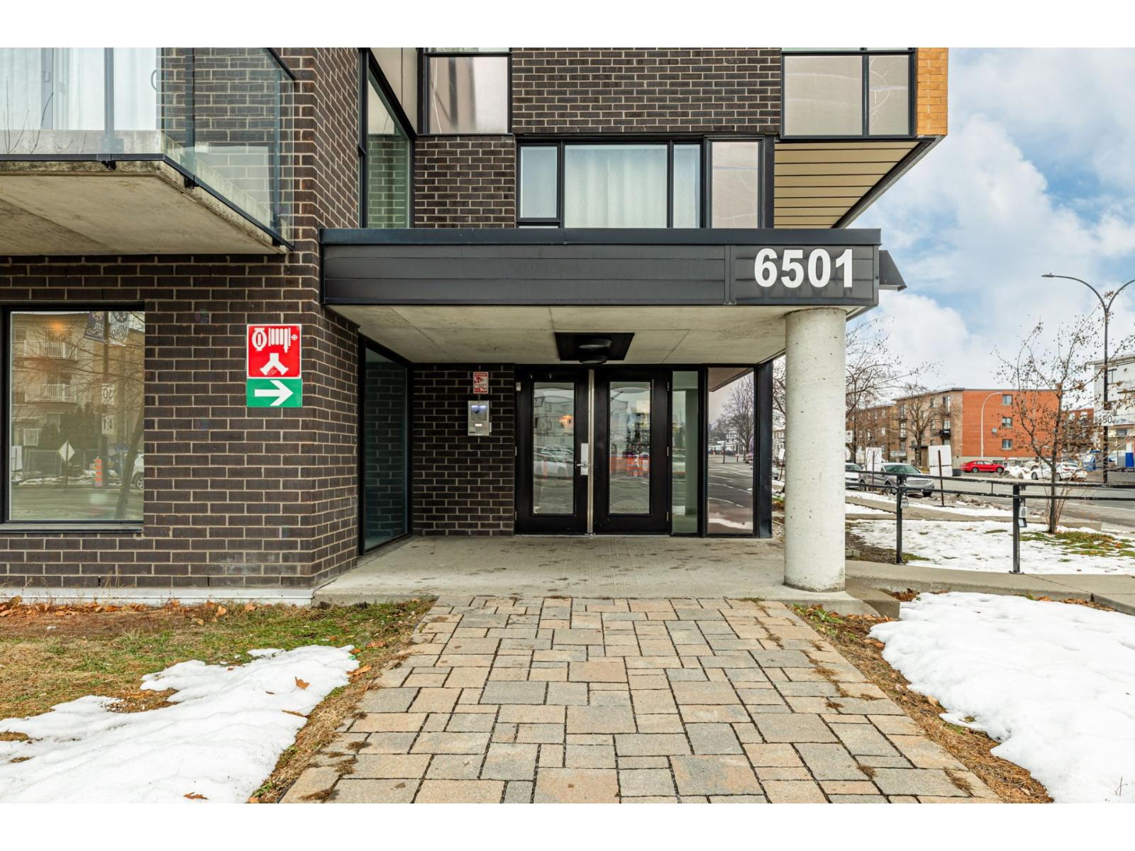 6501 Boul. Maurice-Duplessis, #409, Montréal (Montréal-Nord), Quebec H1G1Z3