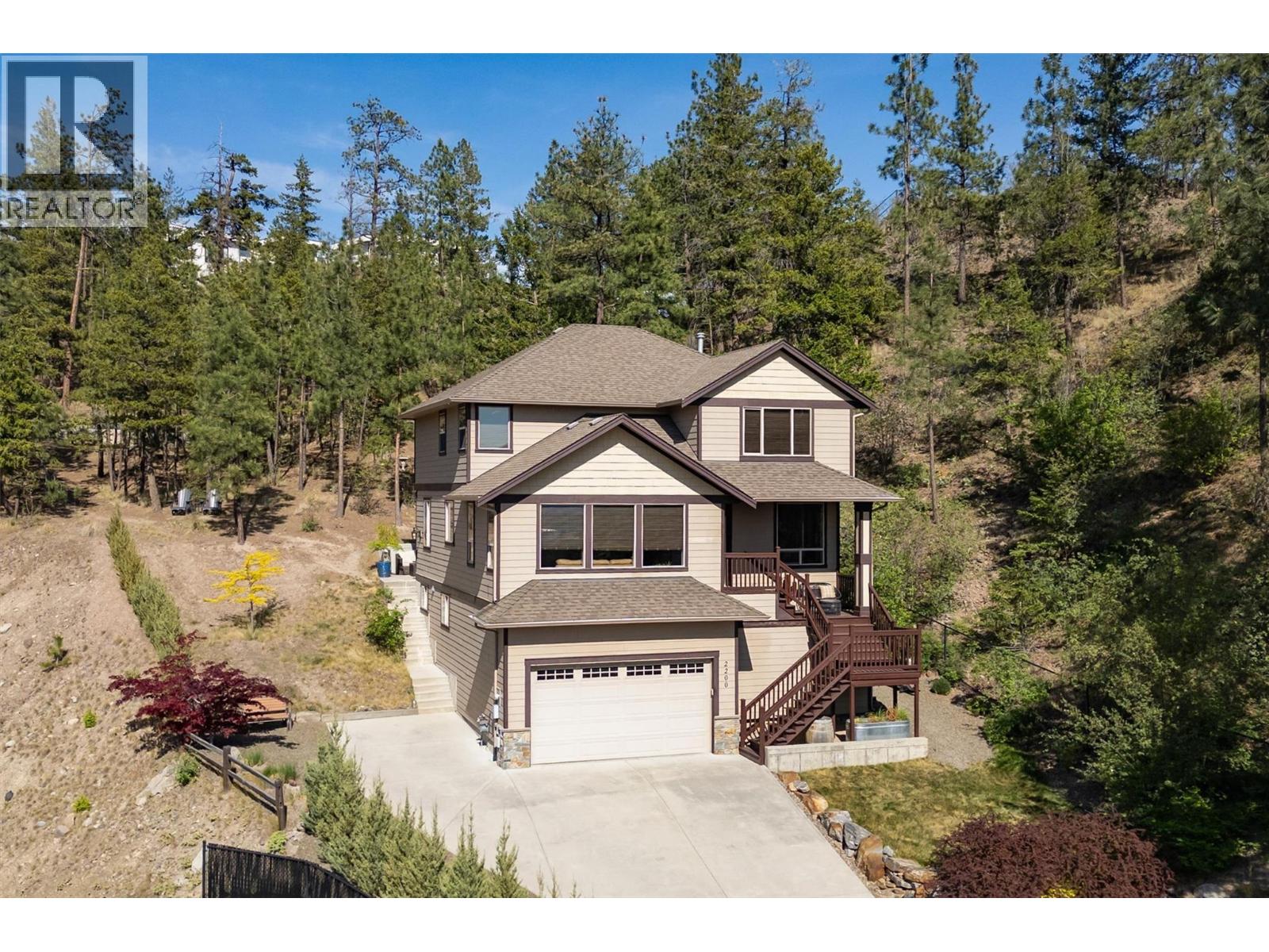 2200 Sunview Drive
