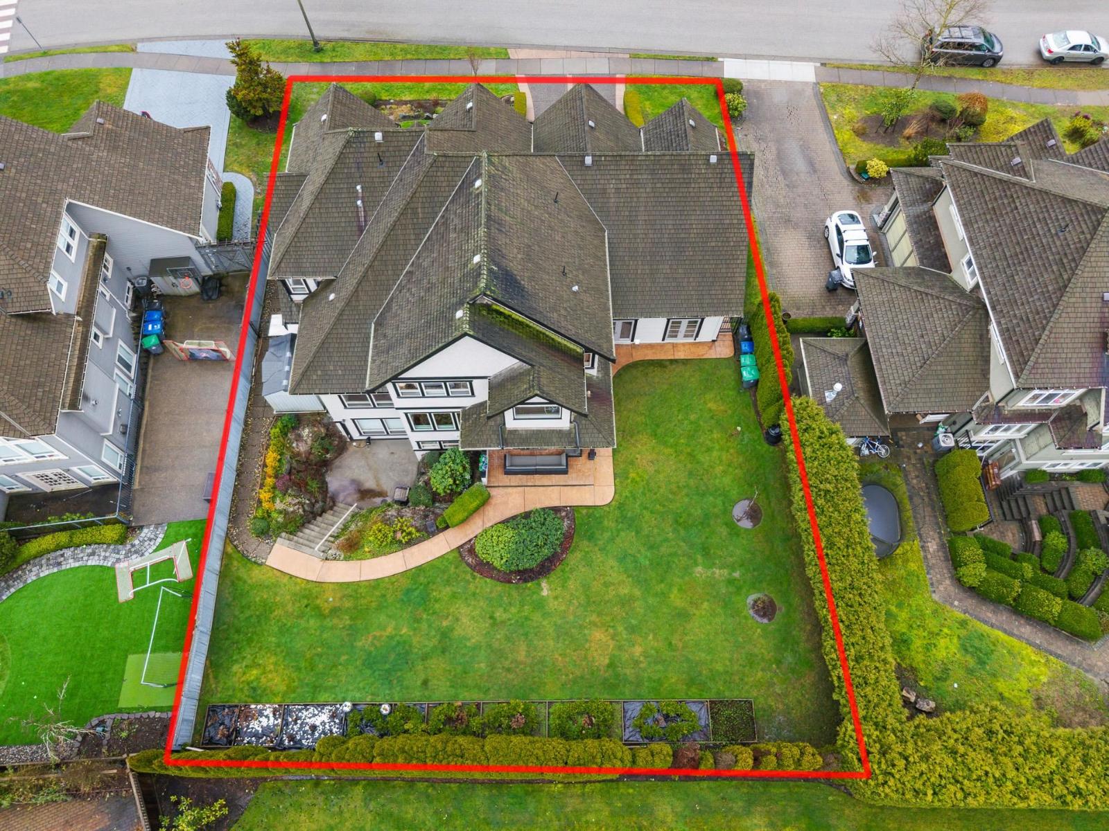 【ＫＩＳＨＩＲ A】 For sale: 15963 DEVONSHIRE DRIVE, Surrey, British Columbia V3Z0M2