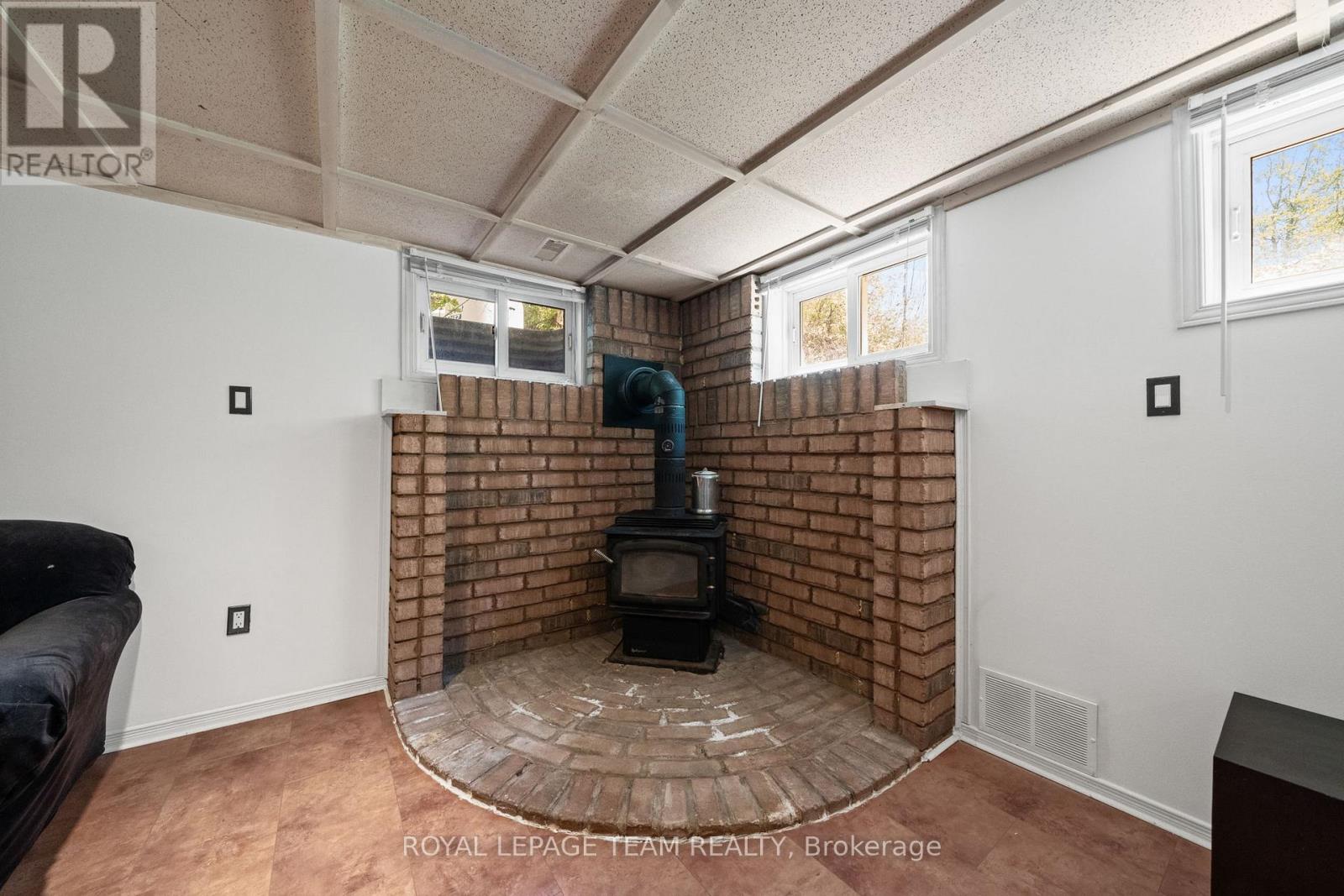 property-image