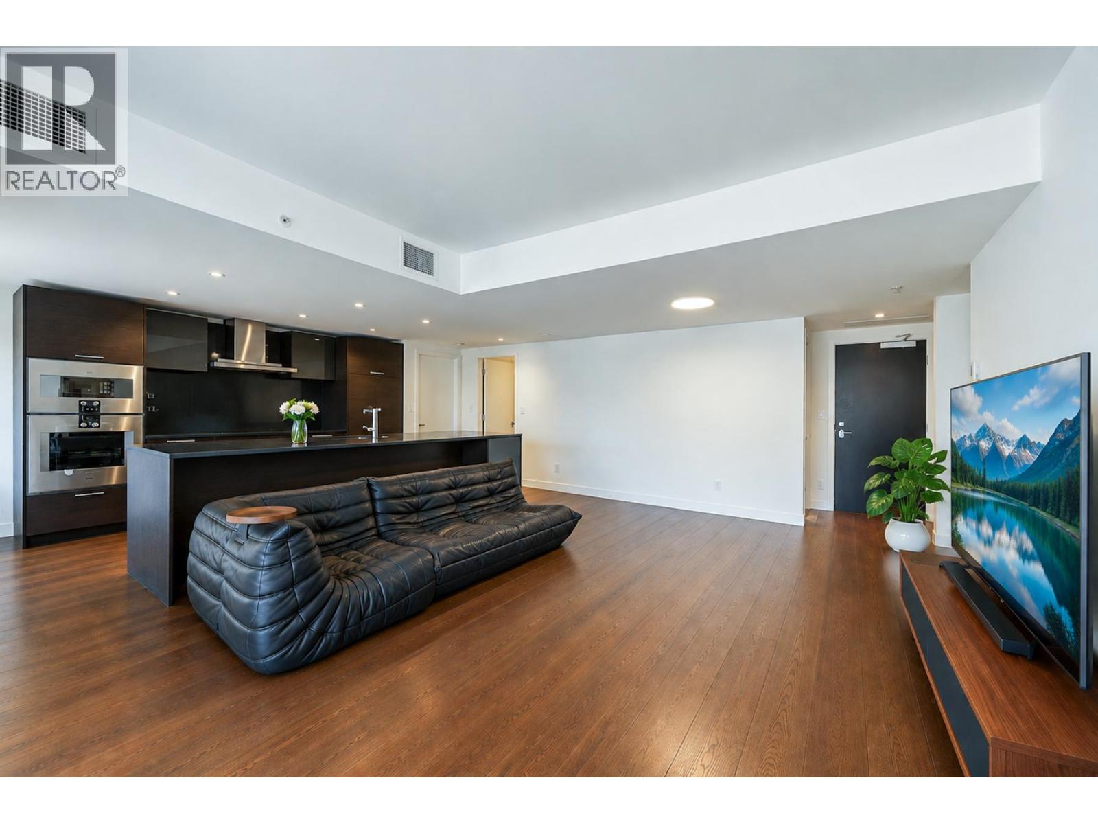 603 1571 W 57TH AVENUE|Vancouver, British Columbia V6P0H7