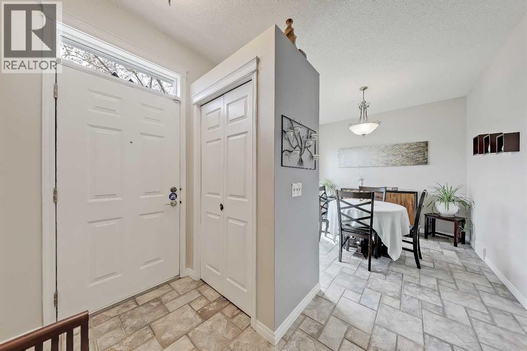 Row / Townhouse for Sale in 48 Promenade Way SE|Calgary, Alberta T2Z3R4 3