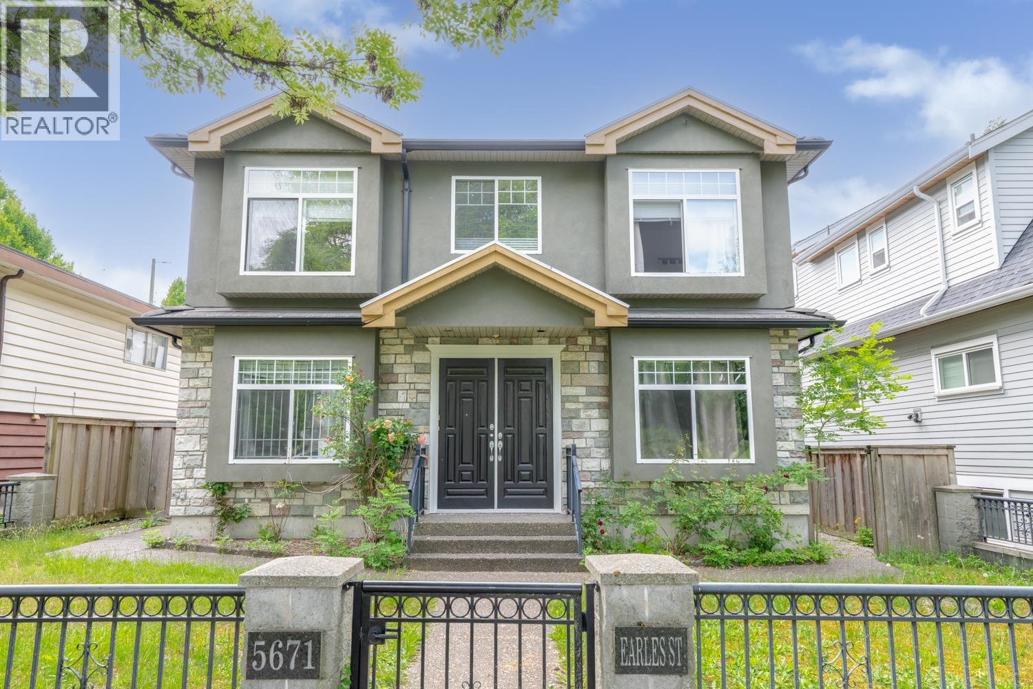 5671 EARLES STREET|Vancouver, British Columbia V5R3S3