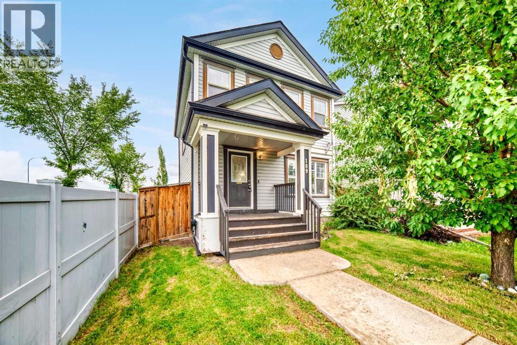 House for Sale in 189 Copperstone Circle SE|Calgary, Alberta T2Z0G8