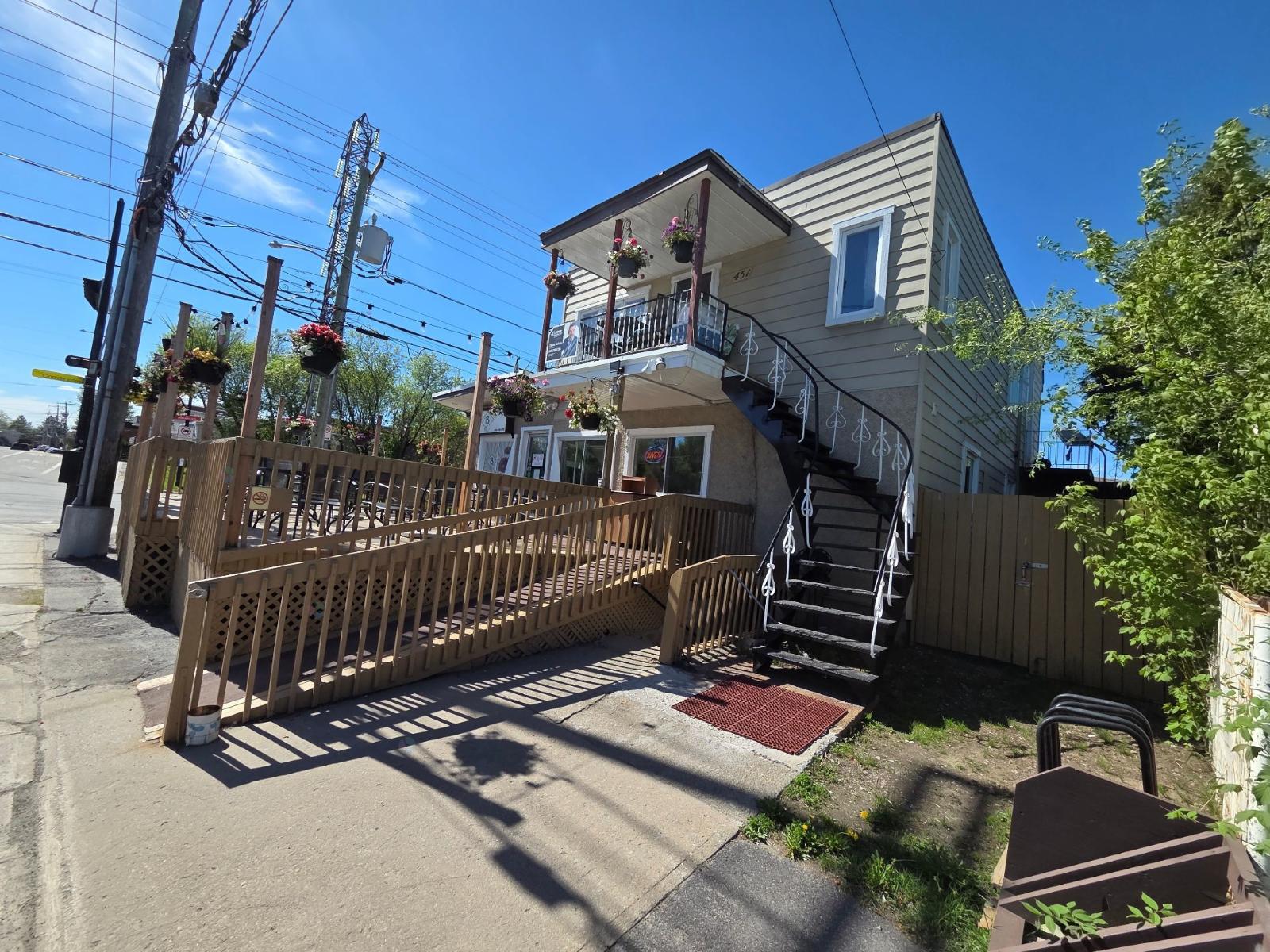For sale: 449Z-451Z Rue Ouimet, Saint-Jérôme, Quebec J7Z1P2