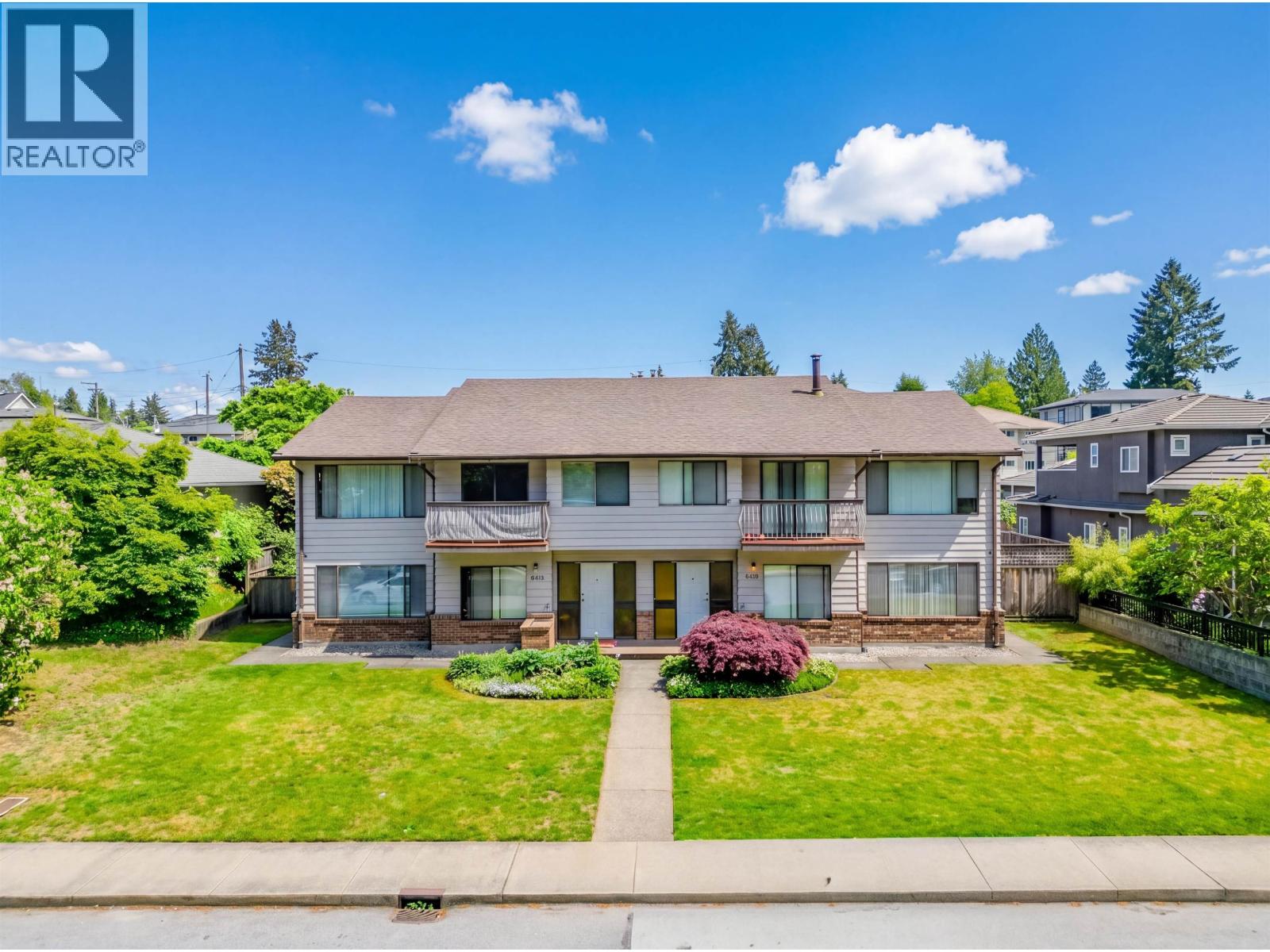 8074-8076 19TH AVENUE|Burnaby, British Columbia V3N1G3