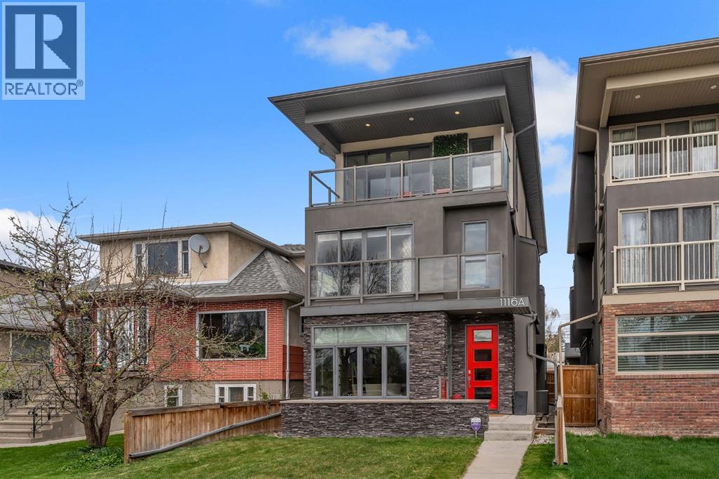 House for Sale in 1116A Colgrove Avenue NE|Calgary, Alberta T2E5B9 2