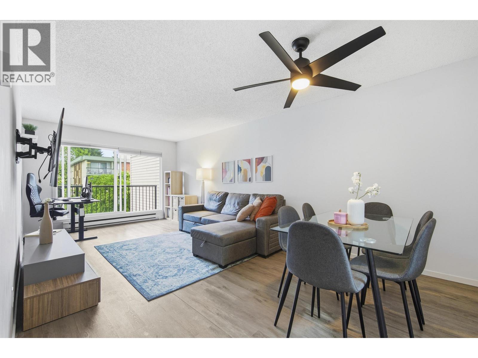 305 1050 HOWIE AVENUE|Coquitlam, British Columbia V3J1T6